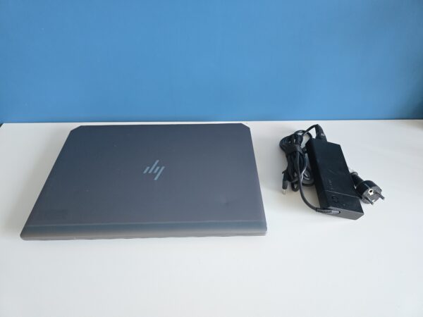 HP ZBook 15 G5 | 15" Full HD | core i7 8th | 32 Go RAM | SSD 512Go | NVIDIA Quadro P1000 – Image 4