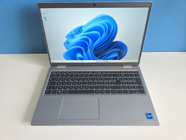 Dell Precision 3561 | 15" FULL HD | core i7 vPro 11th | 16 Go RAM | SSD 512 Go | Nvidia T600 – Image 2