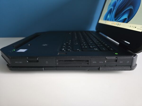Dell Latitude 14 Rugged 5414 | 14" FHD | core i5 | 8 Go RAM | SSD 512 Go – Image 4