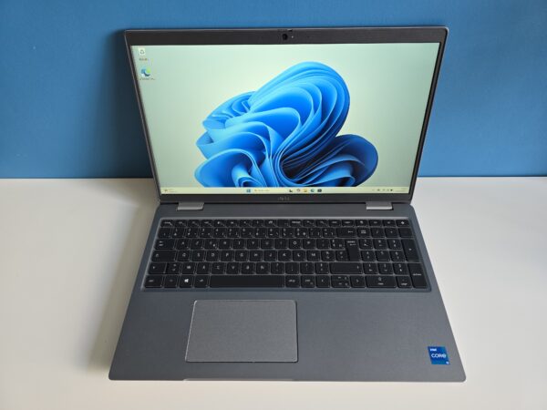 Dell Precision 3561 | 15" FULL HD | core i5 vPro 11th | 16 Go RAM | SSD 512 Go | Nvidia T600 – Image 2