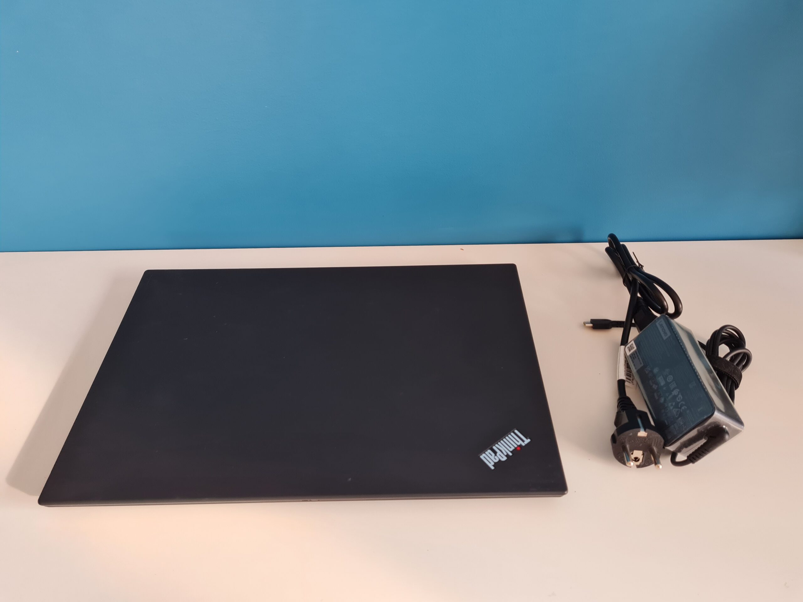 Lenovo Thinkpad T15 | 15" Full HD | core i5 10th | 16 Go RAM | 256 Go SSD – Image 4